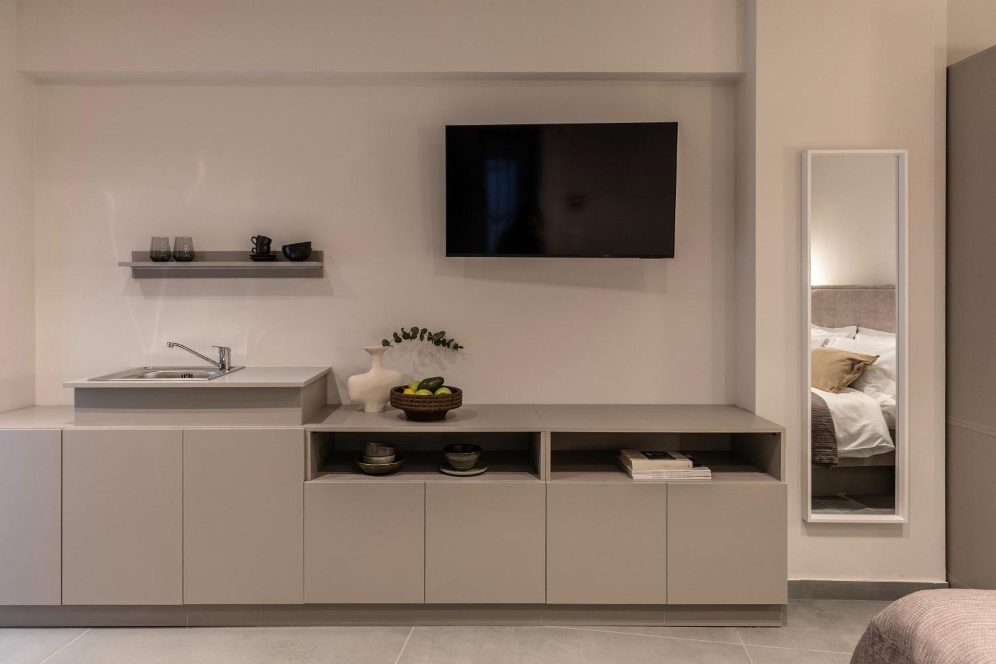 Celestial Athens Suites At Praxitelous Esterno foto