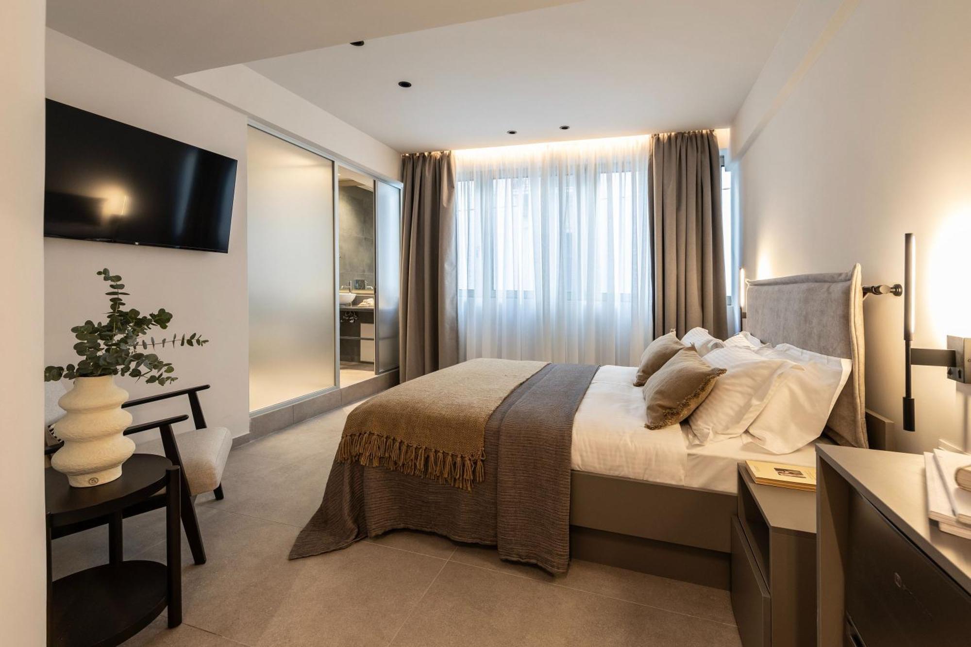 Celestial Athens Suites At Praxitelous Esterno foto