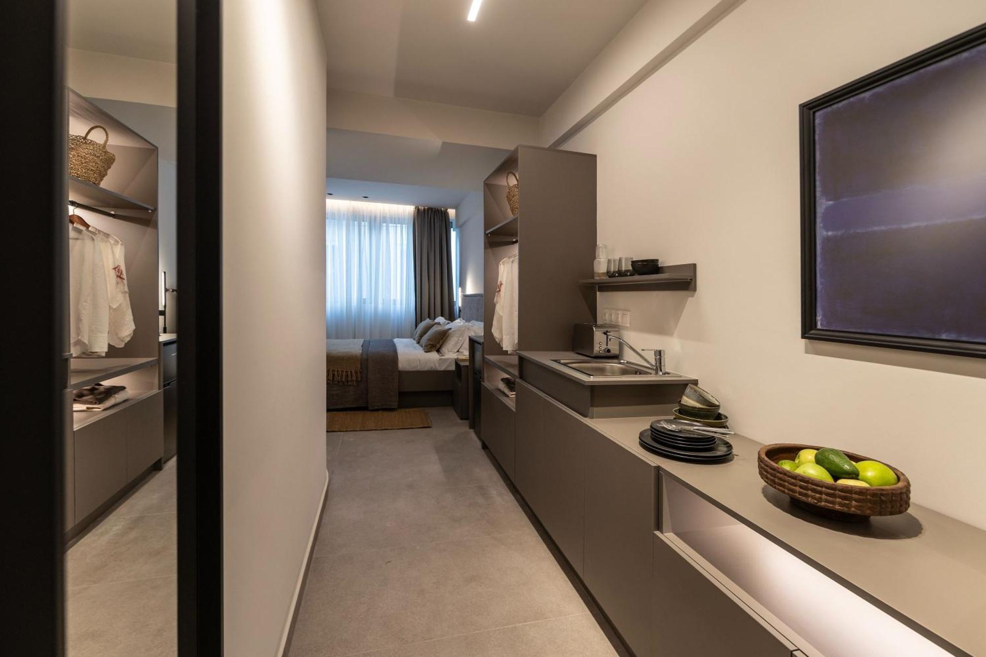 Celestial Athens Suites At Praxitelous Esterno foto