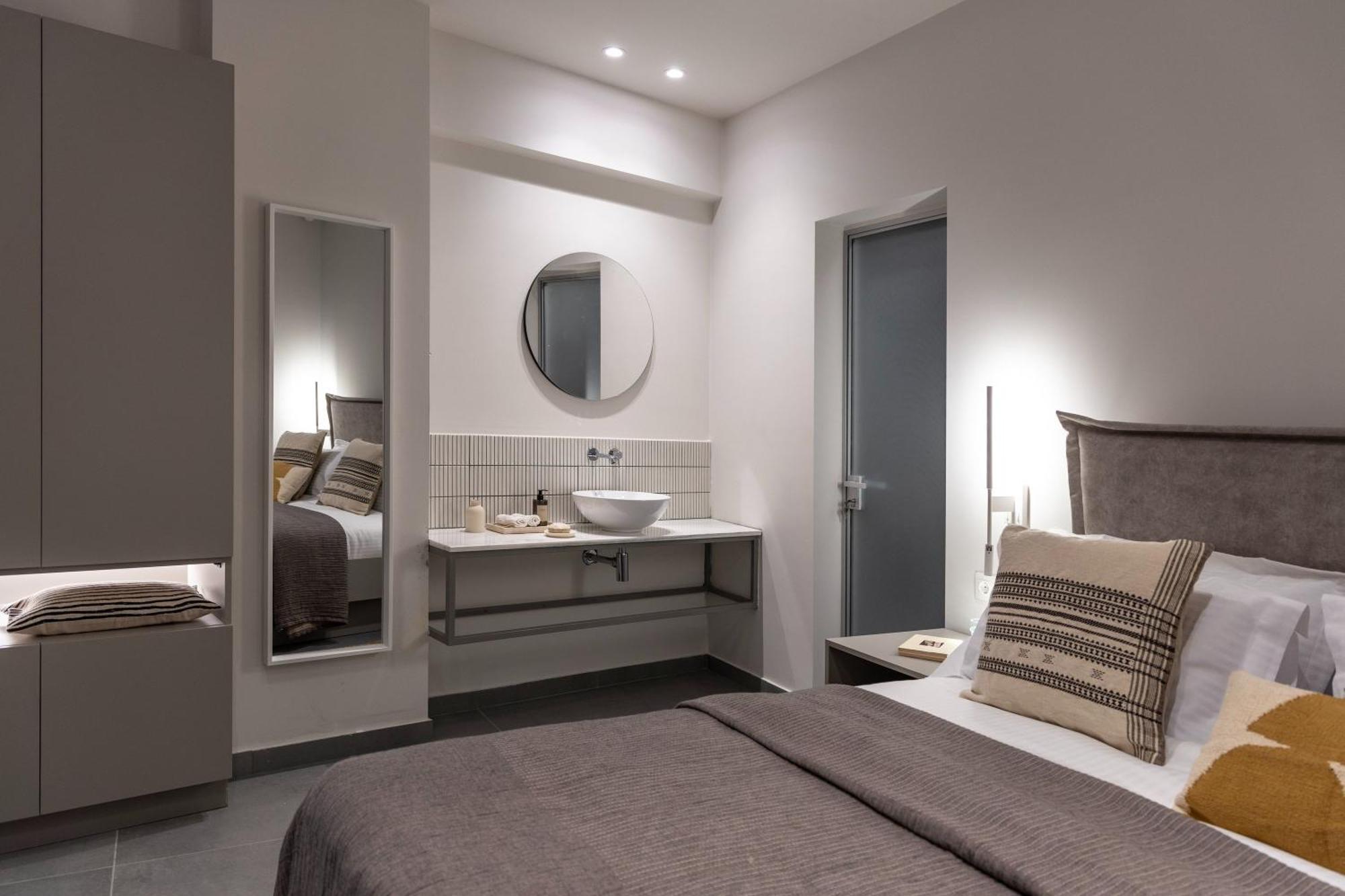 Celestial Athens Suites At Praxitelous Esterno foto