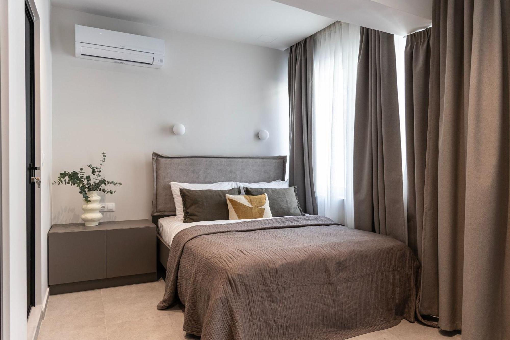 Celestial Athens Suites At Praxitelous Esterno foto